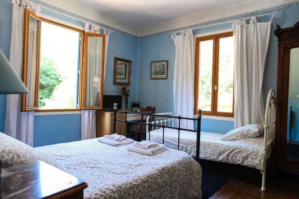 Bed and Breakfast Aux Quatre Saisons Axat Pokoj fotografie